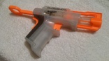 Пистолет: Hasbro Nerf. GlowShot белый, фото №3