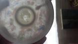 Старинная чашка с блюдцем и тарелкой из тончайшего фарфора Япония, фото №5