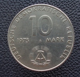 ГДР 10 марок 1975, фото №3