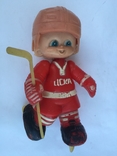 Игрушка кукла сувенир Мальчик хоккеист ЦСК, фото №2