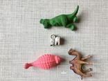 Фигурки дракон, бронтозавр, верблюд, мышка., фото №2