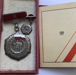 Медаль с фрачником 10 Лет Народной Польши, фото №3