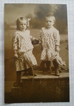 Две девочки, фото №3