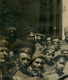 Белое движение, 1919 г. Офицеры и солдаты возле поезда., фото №9