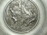 Настенная тарелка олово барельеф  Охота Германия, фото №4