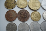 Монеты иностранные- 33 шт.+ 1 жетон, фото №7