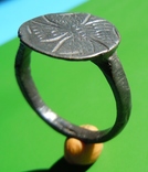 Перстень с цветком на щитке, фото №4