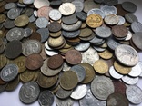 Монети країн світу 235 штук, фото №6