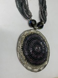 Ожерелье из биссера с большим круглым кулоном с Англии, фото №4