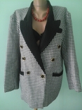Легкий пиджак из Кореи, р.XL-XXL, переплетение ниток, numer zdjęcia 3