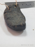 Неолітичний камяний амулет з наскрізним отвором, фото №8