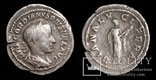 Гордіан ІІІ, срібний денарій 240 р. - DIANA LVCIFERA, фото №2
