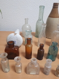 Старинные стеклянные бутылочки для изготовления лекарств, фото №3