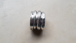 Масивное серебряное кольцо анти стрес , обвитое двумя вращающимися кольцами, фото №4