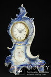 Настольные кварцевые часы в фарфоровом корпусе Sitzendorf. Германия. (0288), фото №3