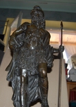 Воин бронзовый, 70 см.,(с камнем)(камень - 5 см) подписной, 17 кг, фото №7