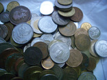Монеты стран мира. 1 килограмм, фото №4