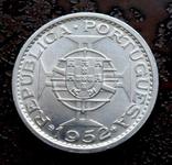 5 патака Макао 1952 состояние UNC серебро, фото №5