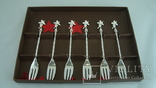 Винтажные вилочки для десерта с ангелочками. Металл. Германия, фото №3