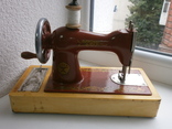 Детская Швейная машинка ДШМ-1 в родной коробке, с инструкцией, фото №6