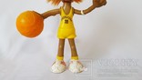 Спортсмен баскетбол редкая игрушка Югославия 21 см., фото №8