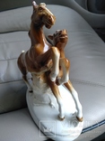 Фарфоровая статуэтка Скачущие лошади Германия., фото №3