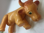 Игрушка Корова целлулоид колкий пластик большая 30 см цена клеймо, фото №2