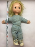 Кукла времён СССР с мягконабивным туловищем и пластиковыми конечностями, фото №4