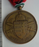 Венгрия Хорти бронзовая медаль За Храбрость 1939-44 гг, фото №4