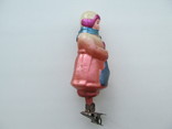 Елочная игрушка девочка с лопатой, фото №5