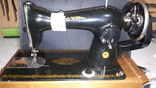 Старая швейная рабочая машина, фото №2