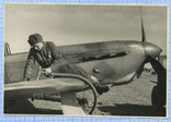 Заправка самолета Як-9. 1945, фото №2