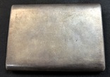 Серебряный портсигар 84 пробы с золотыми накладками, фото №3