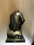 Ленин читающий книгу ( скульптор Завялов),29х24см б/у, фото №4