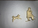 Кістяна фігурка Ханта і собаки, фото №9