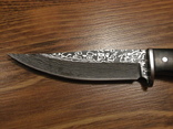 Нож для охоты туризма рыбалки "Дамаск" деревянная ручка узор гравировка Н-70 чехол 21,5см, фото №4