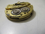 Механизм от карманных старых зарубежных часов d:4,0 и 4,1 см., фото №4