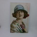 Открытка Портрет Девушки в шляпке и платочке, фото №2