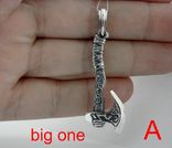 (A) Zawieszenie amulet w kształcie topora bojowego wikingów (słowian, celtów)., numer zdjęcia 3