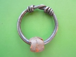 Серебряное височное кольцо с бусиной, фото №4