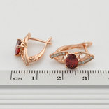 Серьги размер 18*7 мм, красные фианиты, вес 2.5 г, позолота 585 пробы,медицинское золото, numer zdjęcia 3