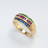 Винтажное золотое кольцо с натуральными сапфирами, изумрудами и рубинами, фото №2
