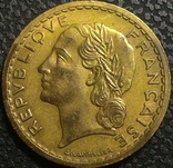 Франция 5 франков 1946 год бронза, фото №2