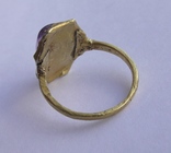 Перстень з каменем світлого кольору, фото №4
