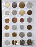 Альбом, 108 монет різних держав, фото №2