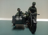 Модель мотоцикла и солдатов., фото №5
