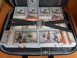 Сумка с деньгами 100$ Сувенирные деньги, фото №3