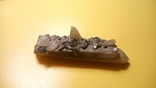 Кварц Сросток под разными углами с приращенными мелкими кристаллами, фото №5