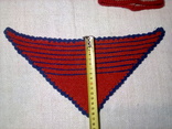 Костюм вязаный для куклы. Блуза , юбка , платок . Шерсть., фото №5