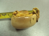 Фигурка мышка в тыкве кость бивень мамонта, фото №11